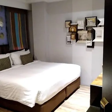 Aspira D'Andora Sukhumvit 16 - Asoke Hotel Bangkok Luaran gambar