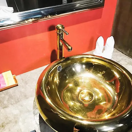 Aspira D'Andora Sukhumvit 16 - Asoke Hotel Bangkok Luaran gambar